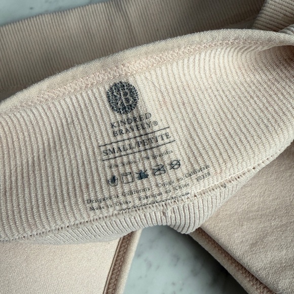 Maternity bras - Kindred Bravely & Momcozy bundle Size Small - Picture 3 of 12